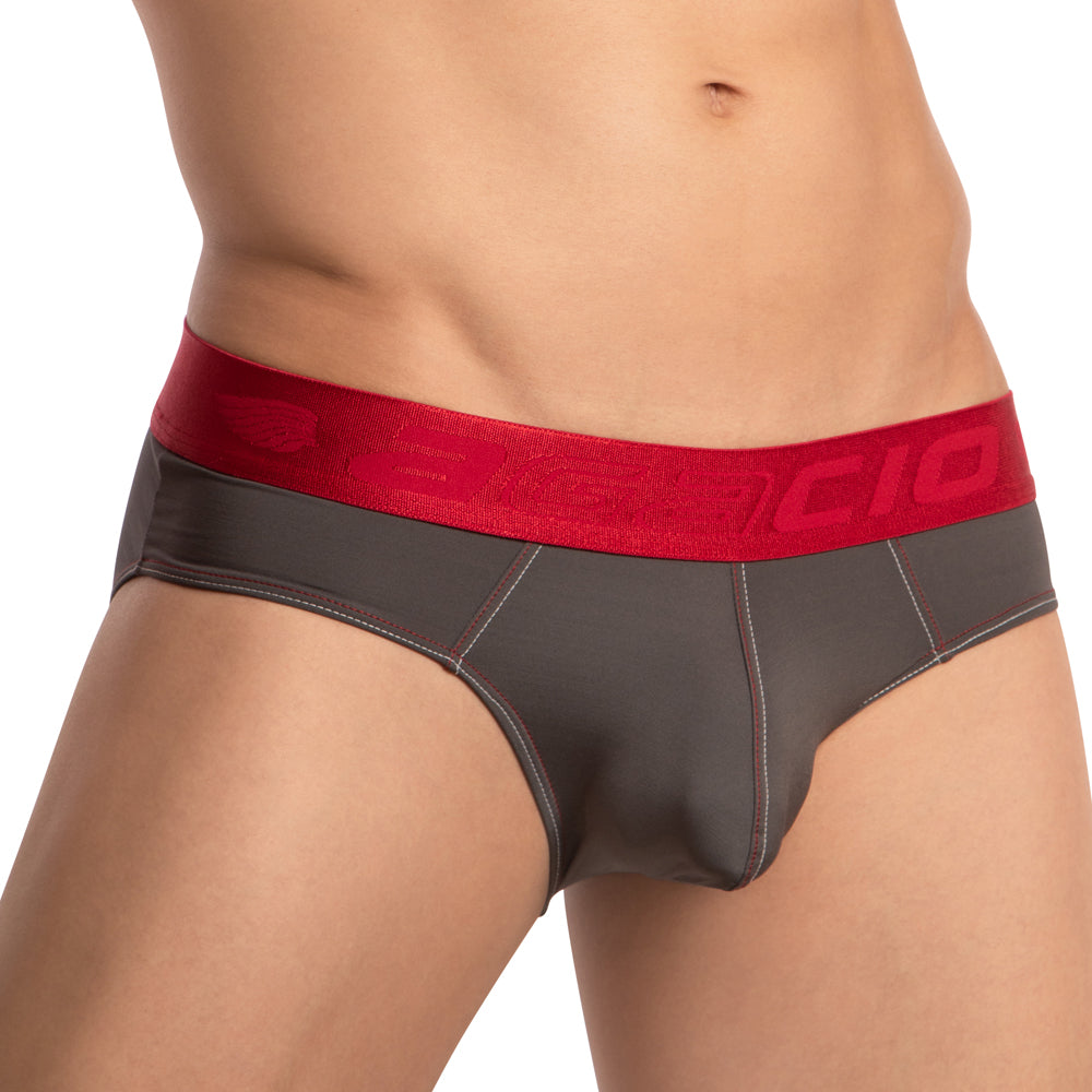 Agacio AGJ037 Brief