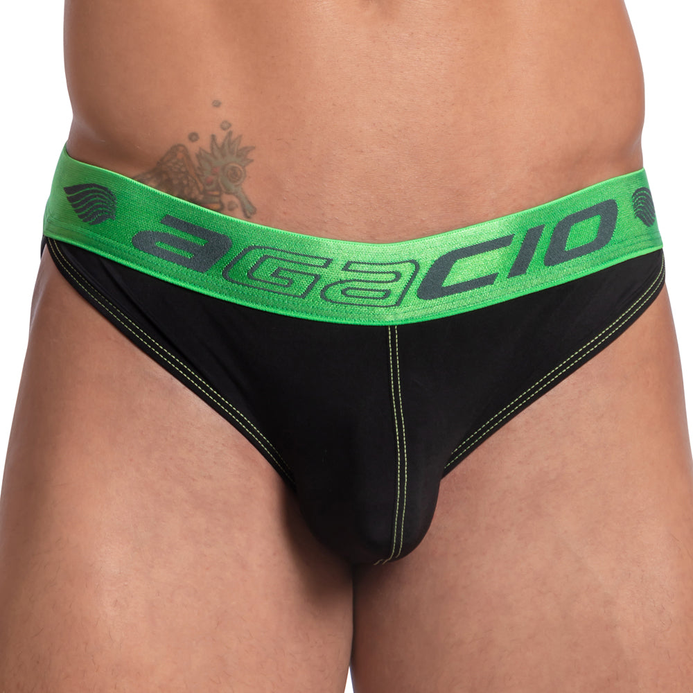 Agacio AGJ031 Brief